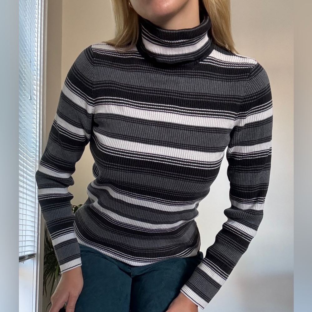 Vintage Northern Reflections Turtleneck